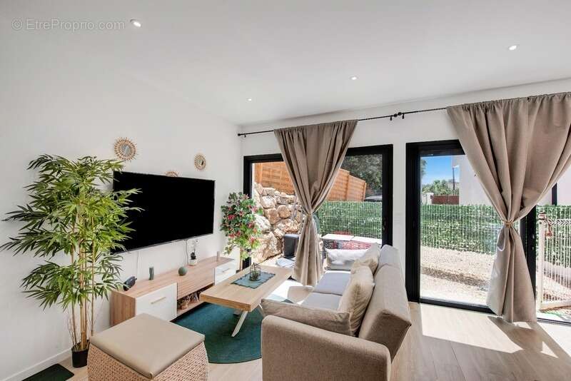 Villa contemporaine récente 8 piéces avec piscine - photo 18