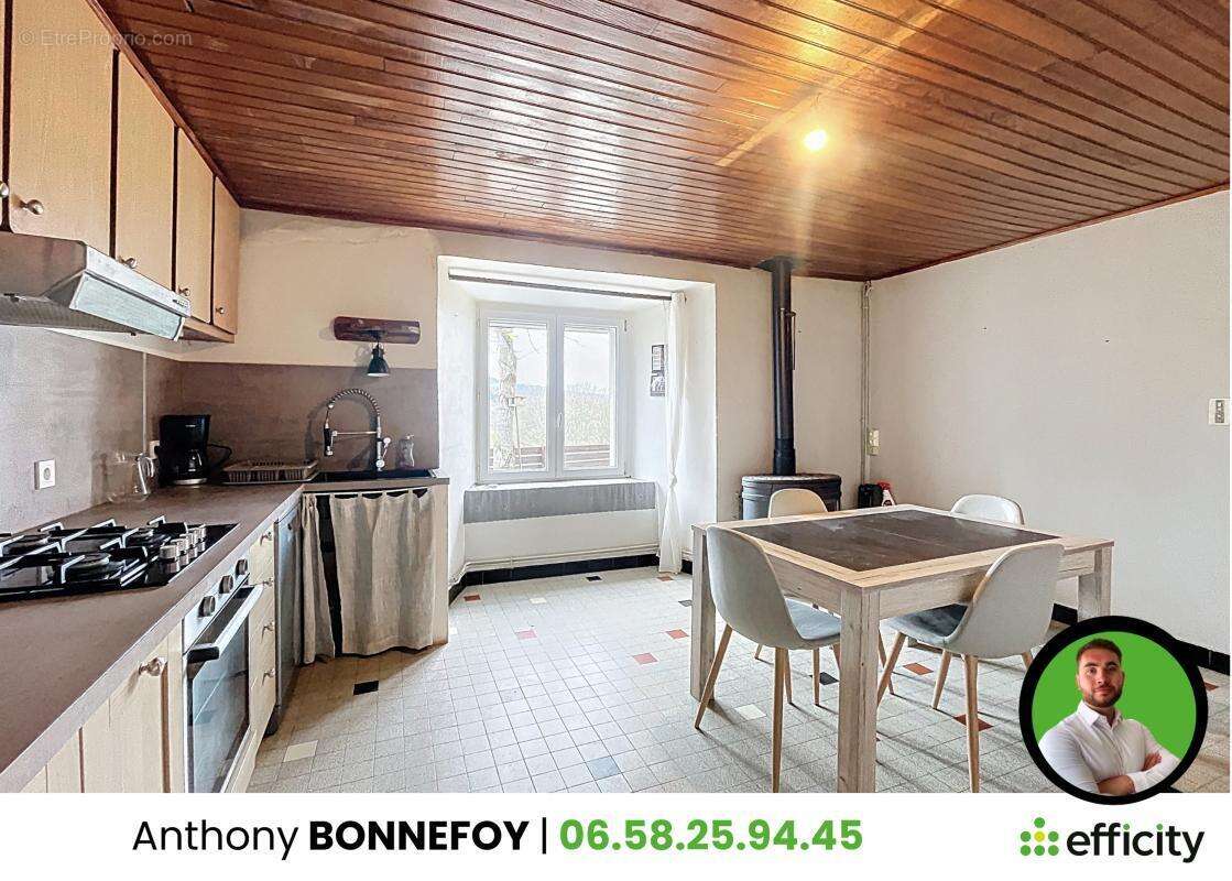 Maison à LE MONASTIER-SUR-GAZEILLE