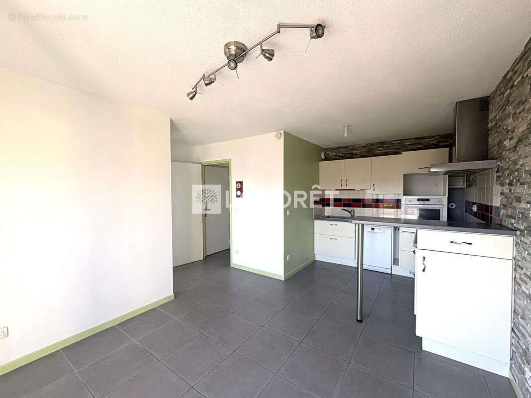 Appartement à GRIGNY