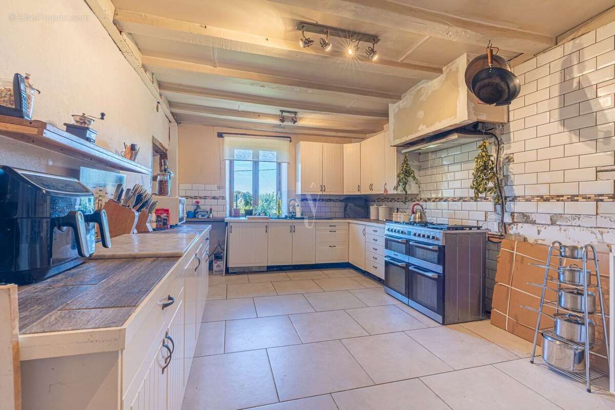 Maison à SAINT-AMAND-JARTOUDEIX