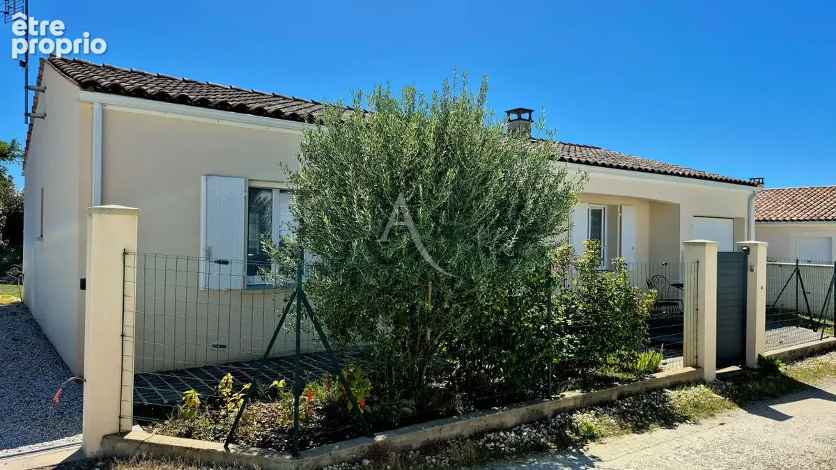 Maison à SAINT-GEORGES-DES-COTEAUX