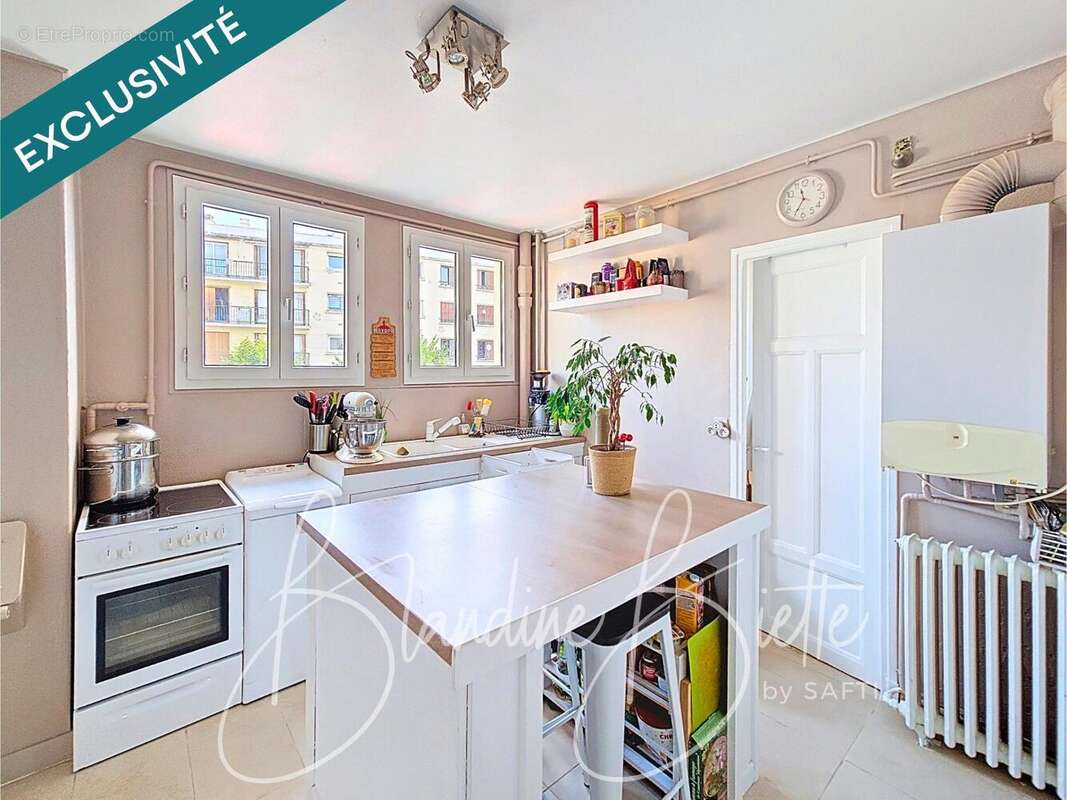 Photo 7 - Appartement à LE PECQ