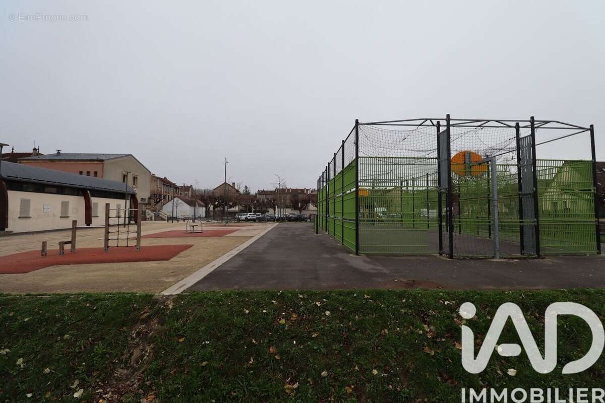 Photo 7 - Appartement à VILLENEUVE-SAINT-GEORGES