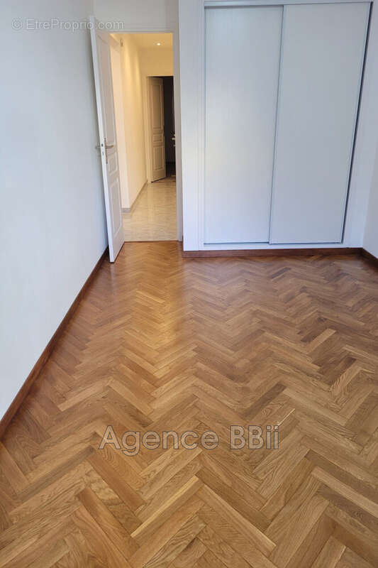 Appartement 80 m² à Nice  - photo 5