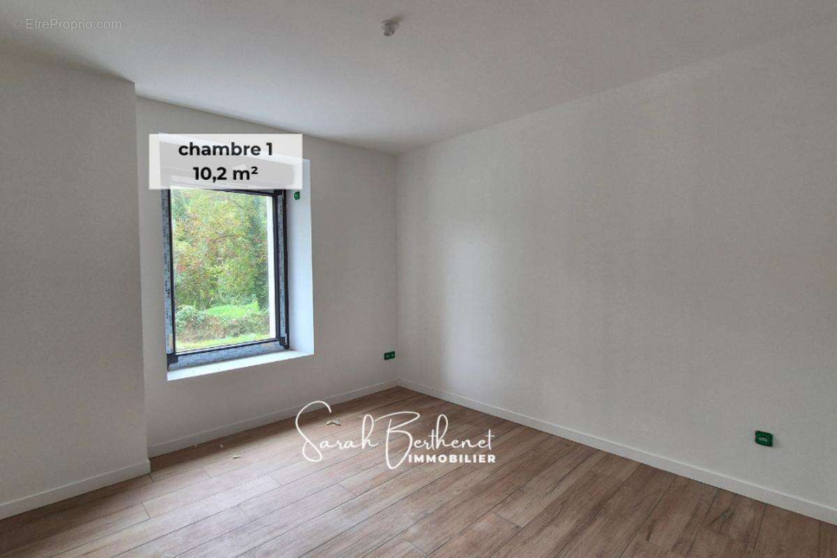 Appartement à SOURCIEUX-LES-MINES