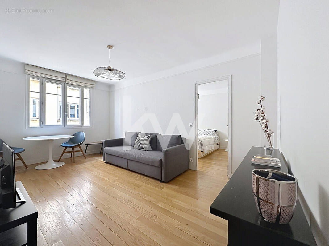 Appartement à BOULOGNE-BILLANCOURT