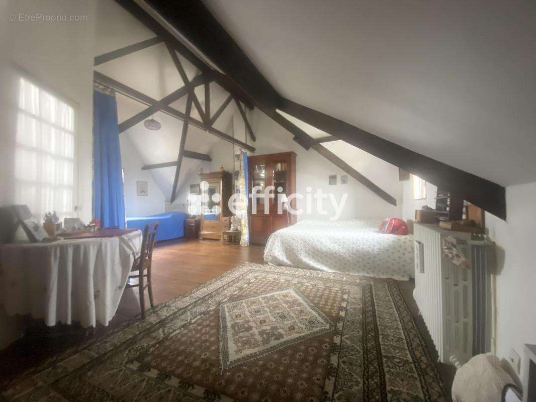 Maison à RUEIL-MALMAISON