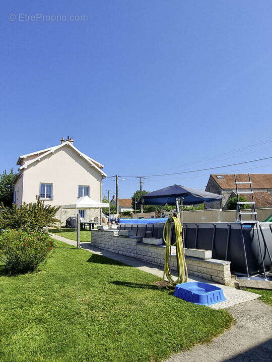 Maison à CHOISY-EN-BRIE