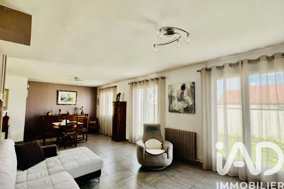 Photo 8 - Maison à BERNAY-VILBERT
