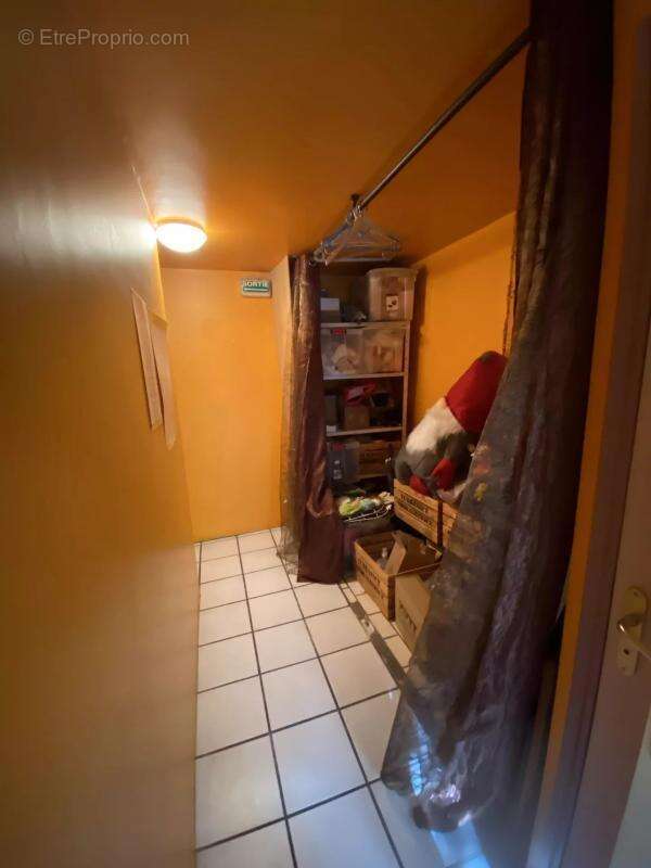 Commerce à BRIANCON