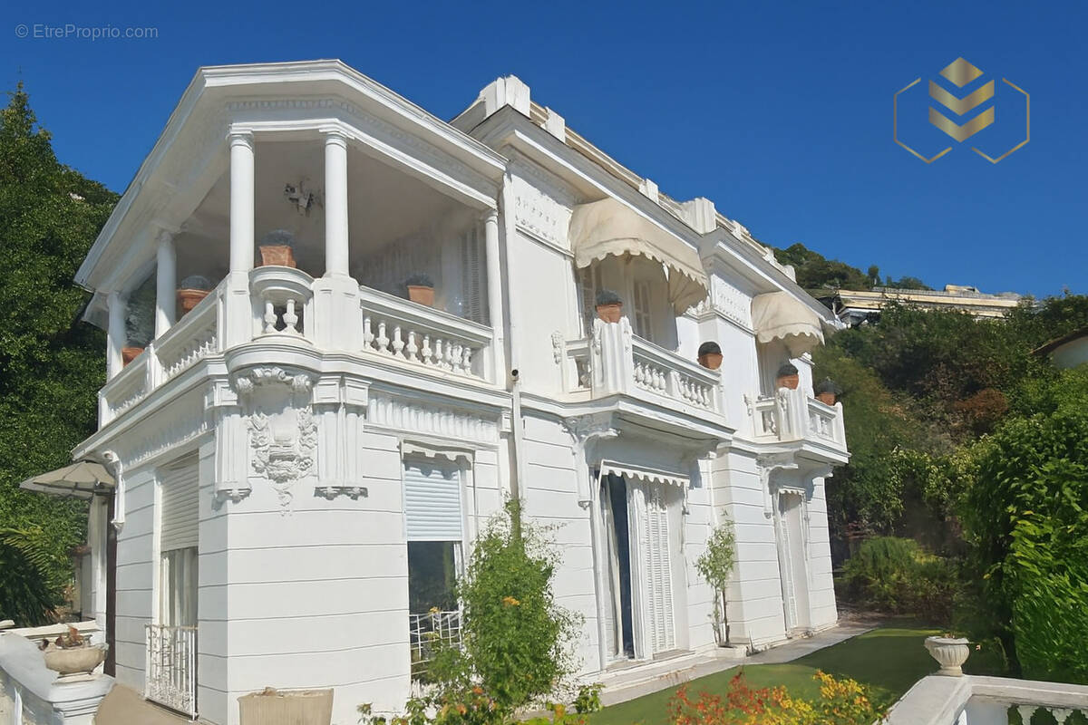 Maison à ROQUEBRUNE-CAP-MARTIN