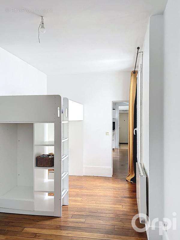 Appartement à PARIS-6E