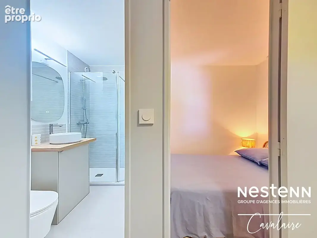 la Croix Valmer - Appartement refait à neuf d'environ 28 m² avec garage, terrasse et piscine - photo 13