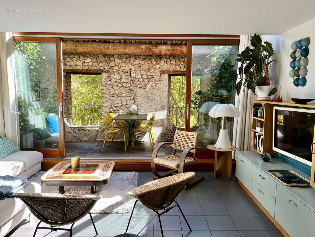 Appartement à VAISON-LA-ROMAINE