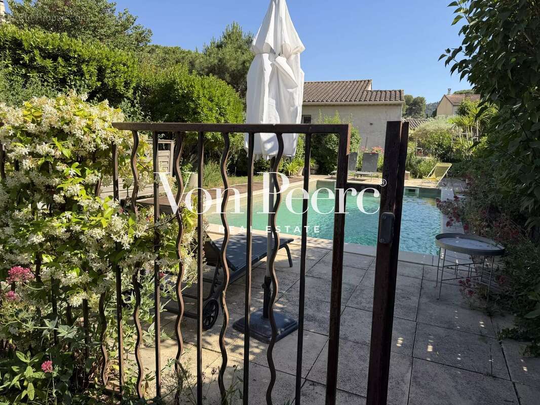 Maison à SAINT-REMY-DE-PROVENCE