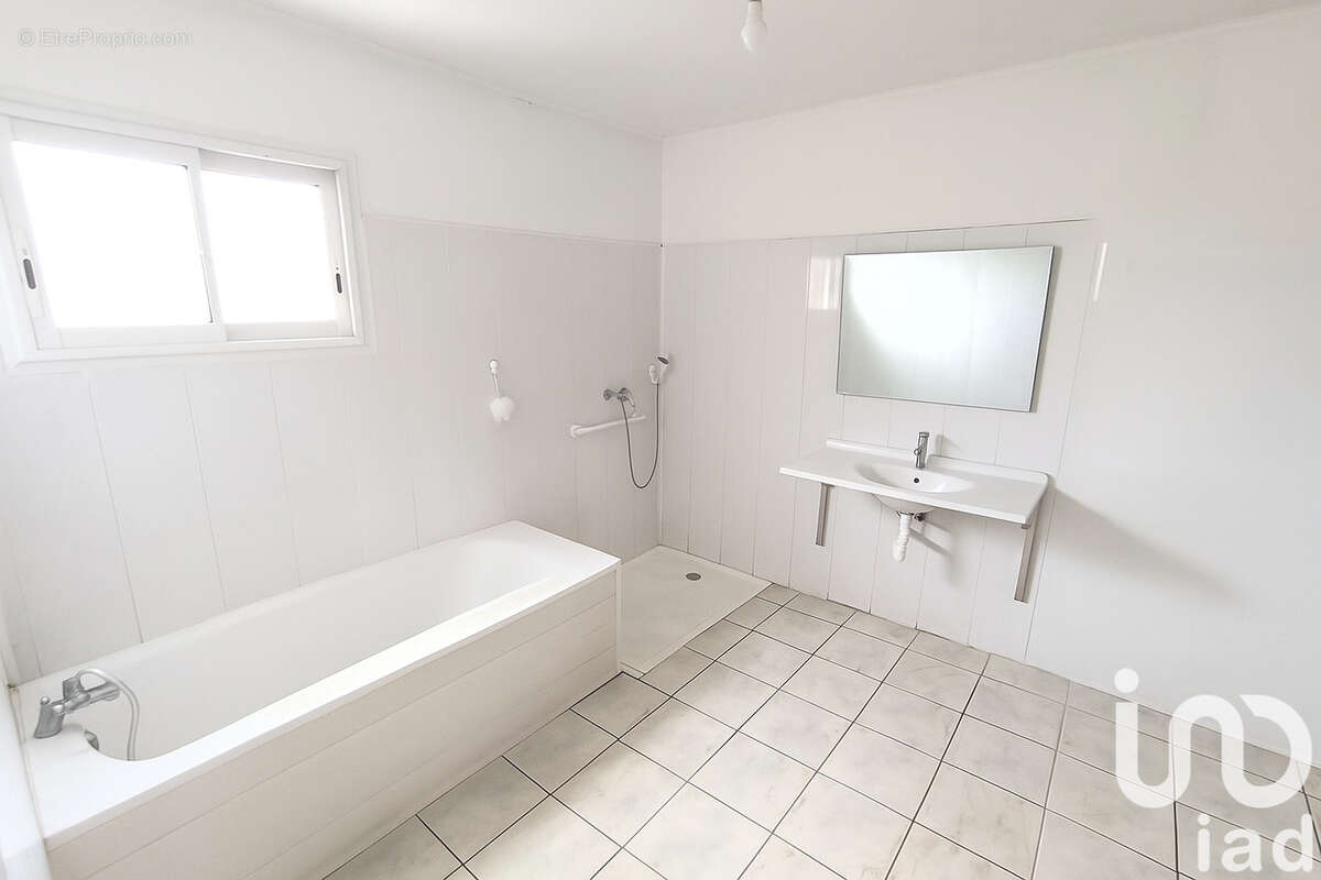 Photo 4 - Maison à SAINT-LOUIS