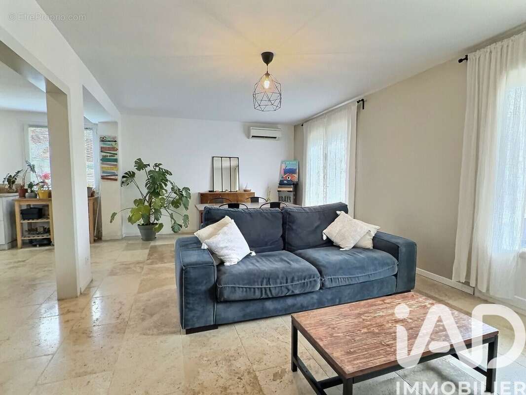 Photo 5 - Maison à SAINT-MARTIN-DE-CRAU