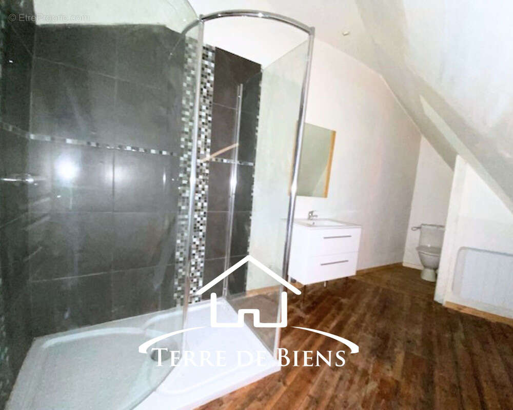 Nouveauté  Spacieux duplex de plus de 150 m2 avec terrasse en plein centre-ville de Chauny - photo 11