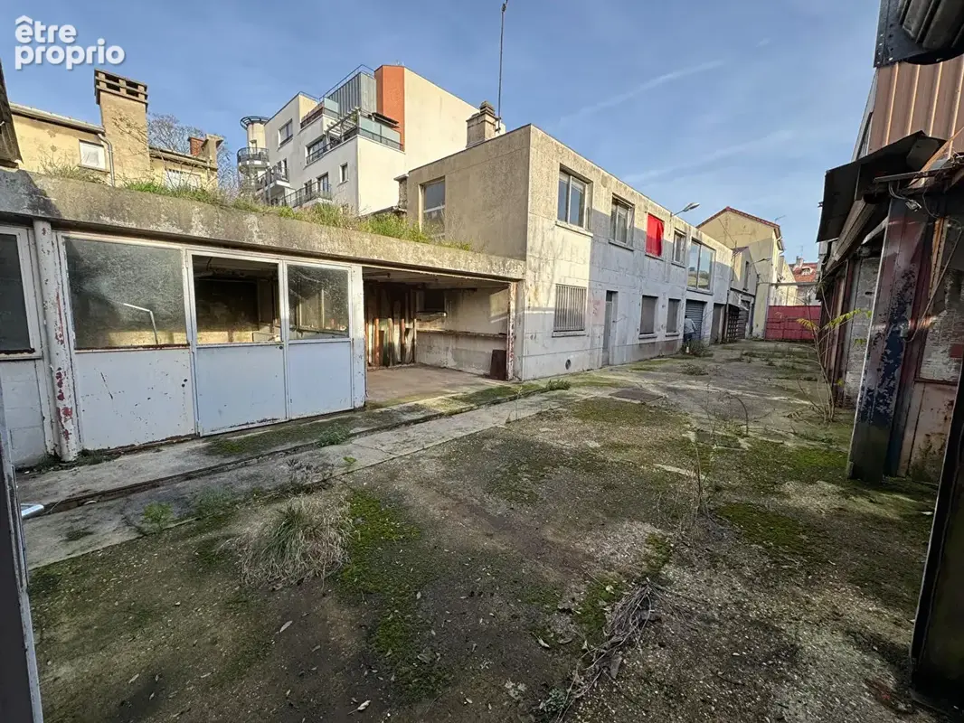 Photo Commerce à Romainville au prix de 750 000€