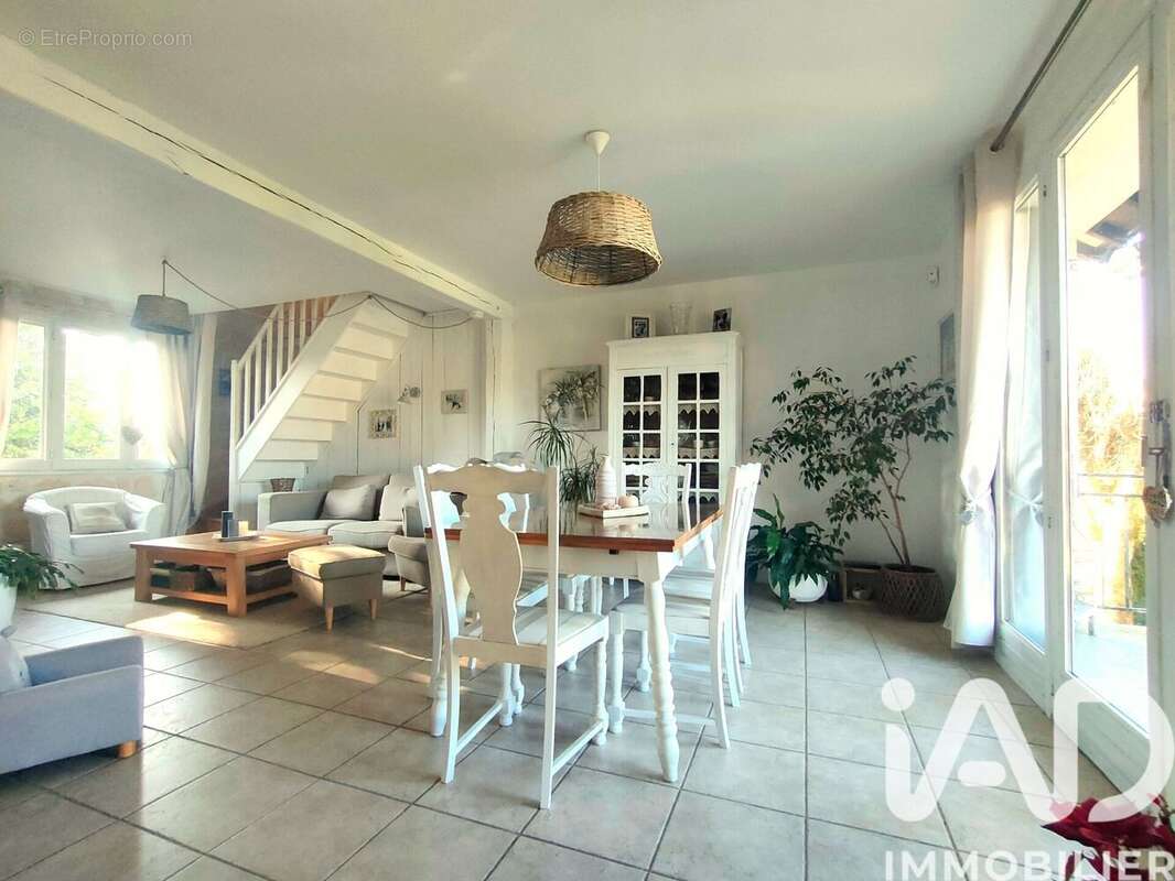 Photo 4 - Maison à COURGENAY