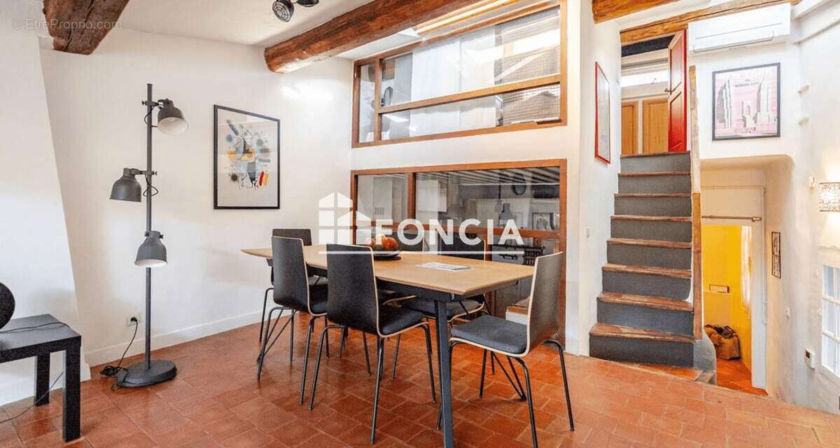 A vendre appartement duplex de charme T3 80 m2 - Centre-ville historique Aix-en-Provence 13100 - photo 4