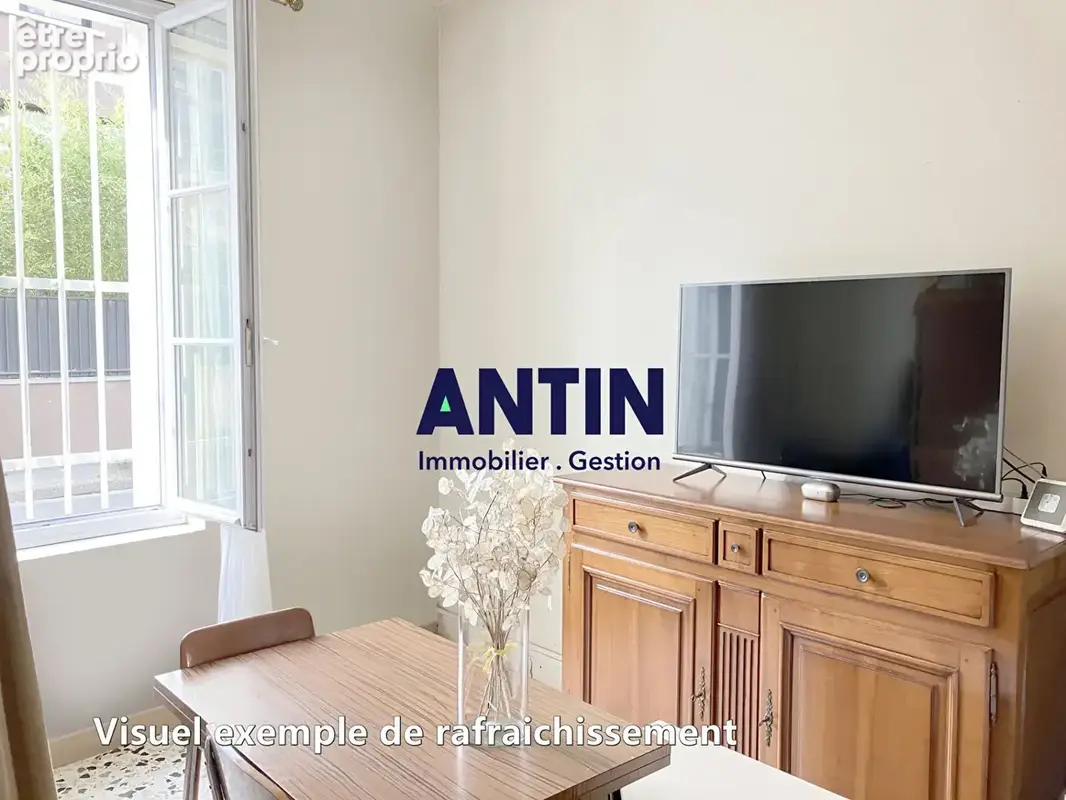 Appartement à COURBEVOIE