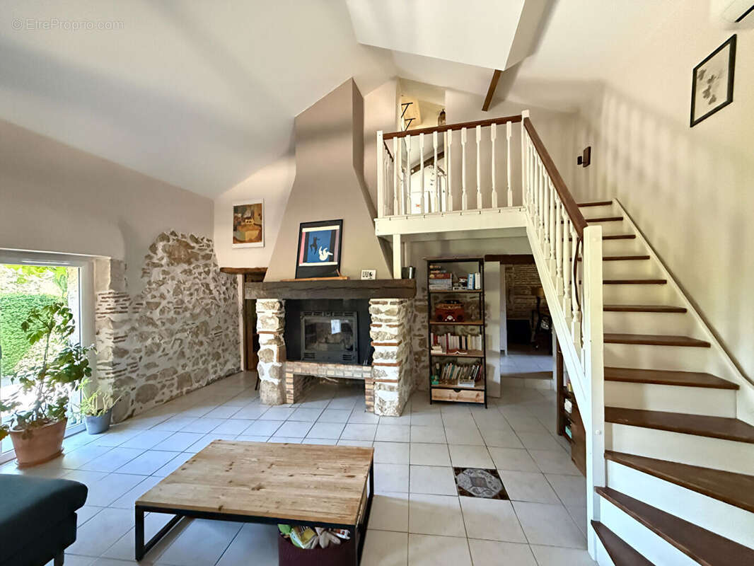 Maison à SAINT-SYLVESTRE-SUR-LOT