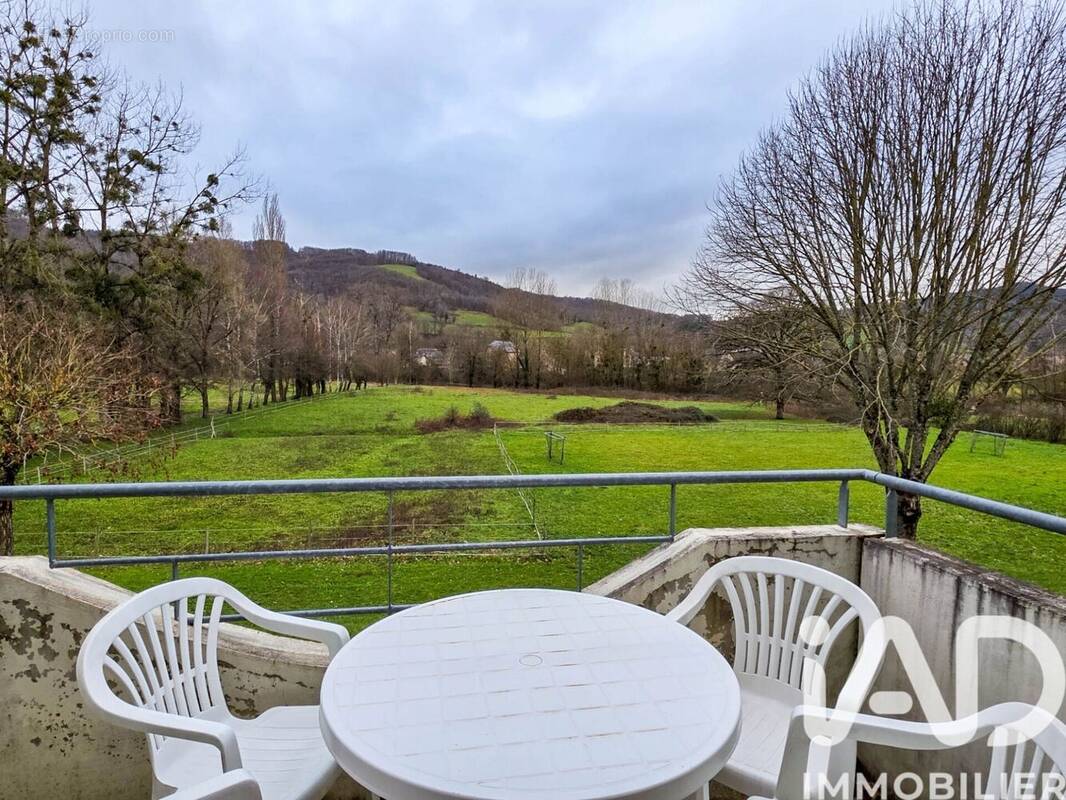 Photo 1 - Appartement à SAINT-GENIEZ-D'OLT