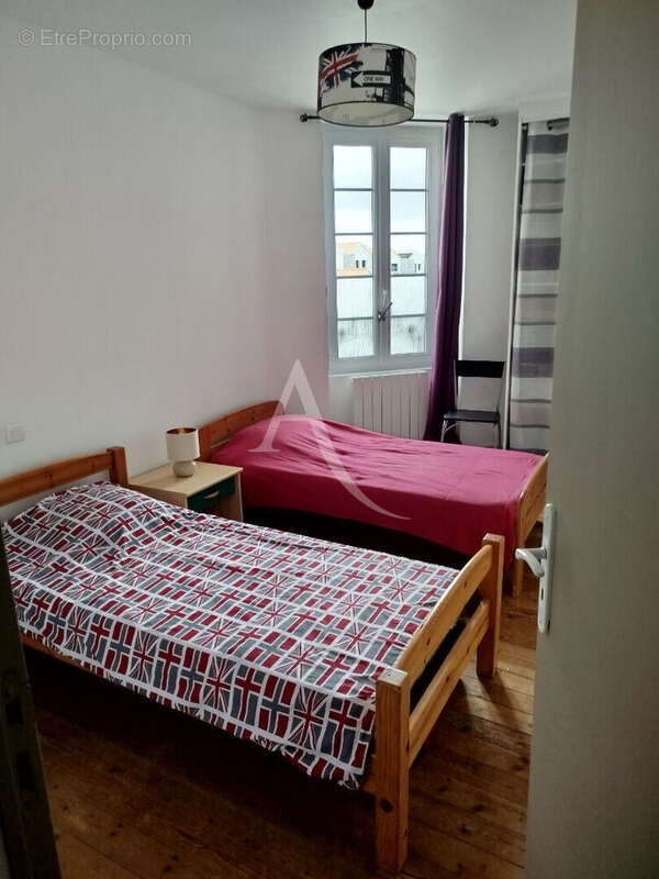 Maison à MOUTIERS-LES-MAUXFAITS