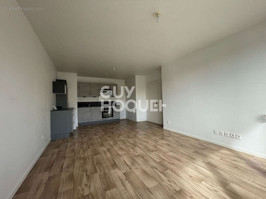 Appartement à OZOIR-LA-FERRIERE