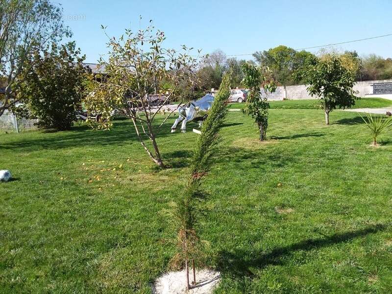 Maison à BORDERES-SUR-L&#039;ECHEZ