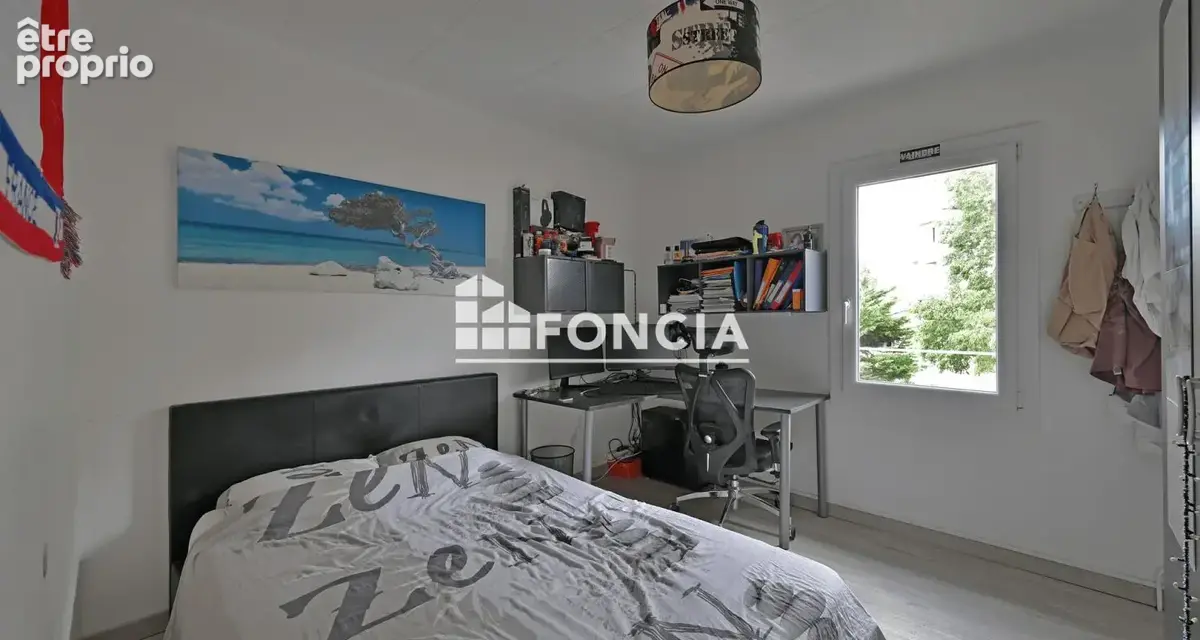 Sabines - Lumineuse Maison T5 de 106 m² avec Jardin et Garage - photo 7