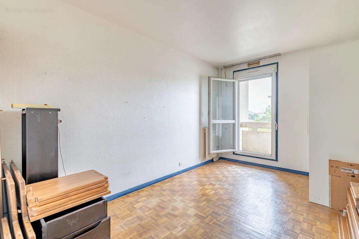 Appartement à MAISONS-ALFORT