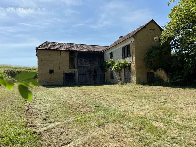 Maison à renover proche de MIELAN (32) - photo 3