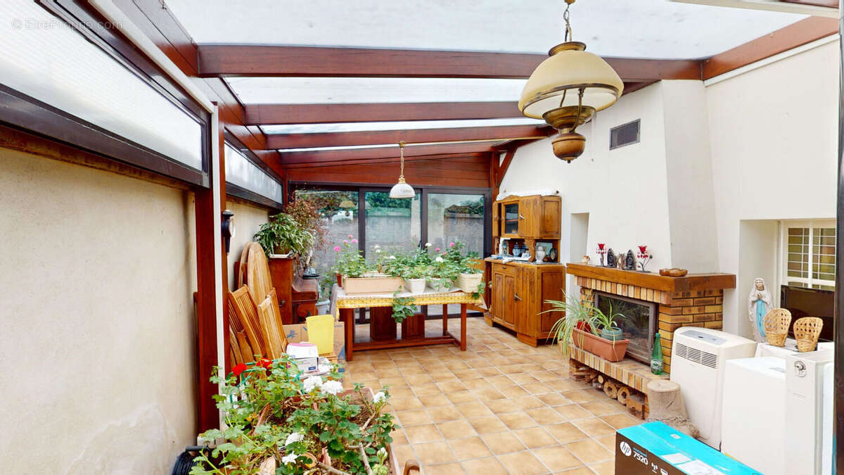 Maison à LE PERREUX-SUR-MARNE