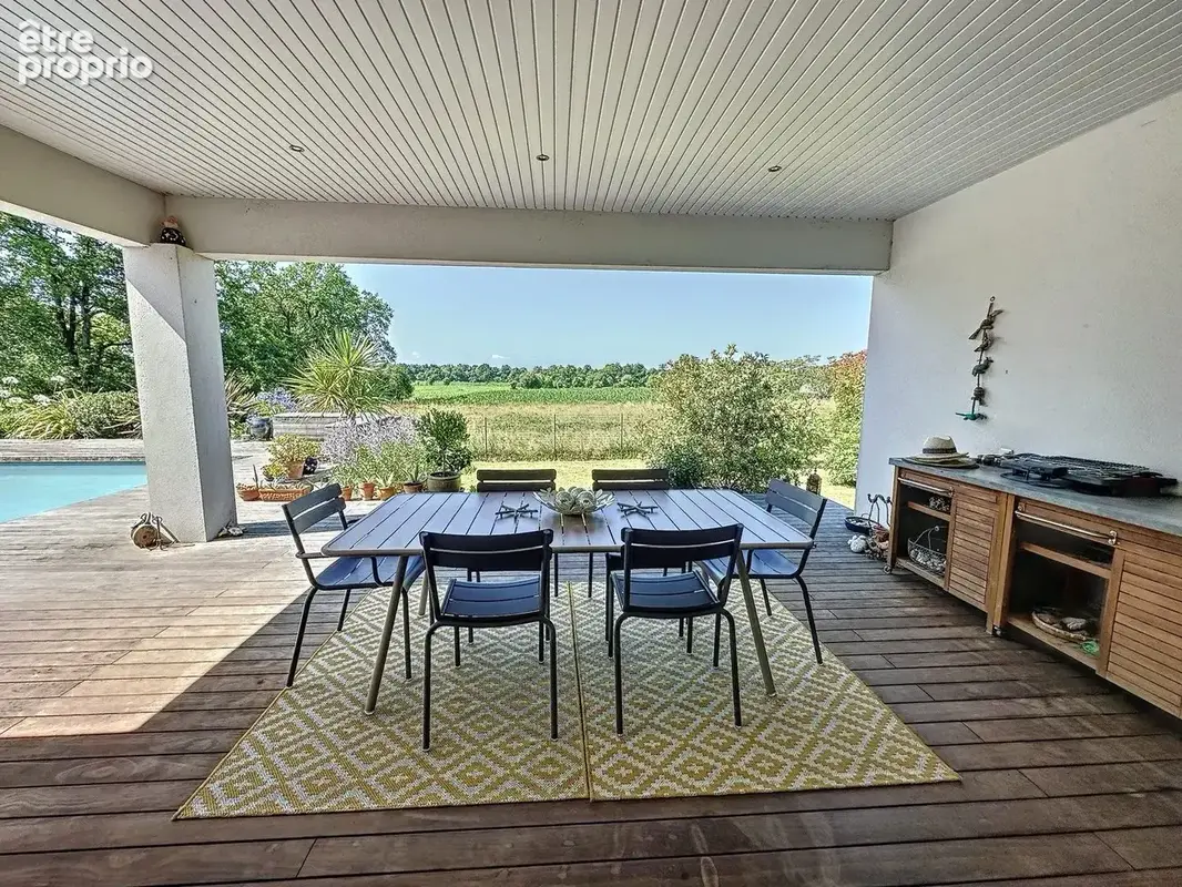 Maison 8 pièces 292 m² à vendre à Serres-Morlaas (64160) - photo 4