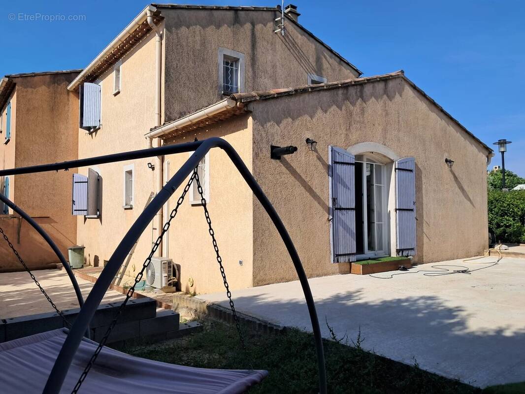 Maison à SAINT-MARTIN-D'ARDECHE
