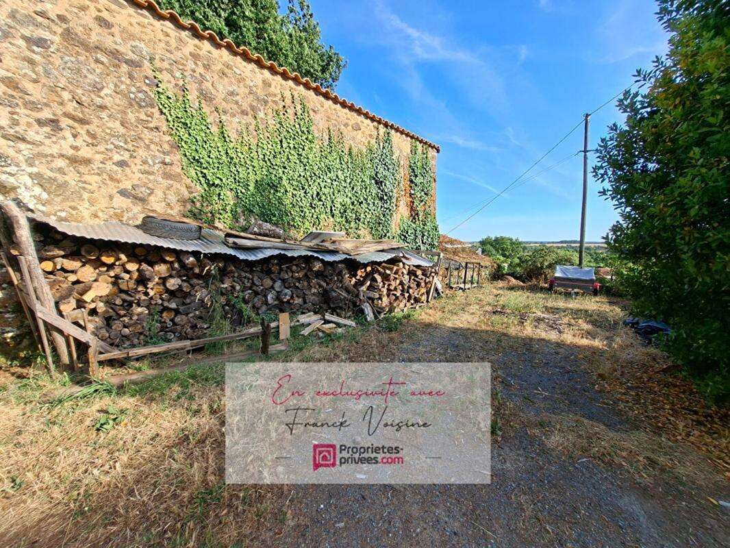 A VENDRE en Exclusivité à Saint Paul en Pareds, Maison de 90 m2 avec 3 chambres sur une parcelle de  284 m2, plus jardins et dép - photo 11