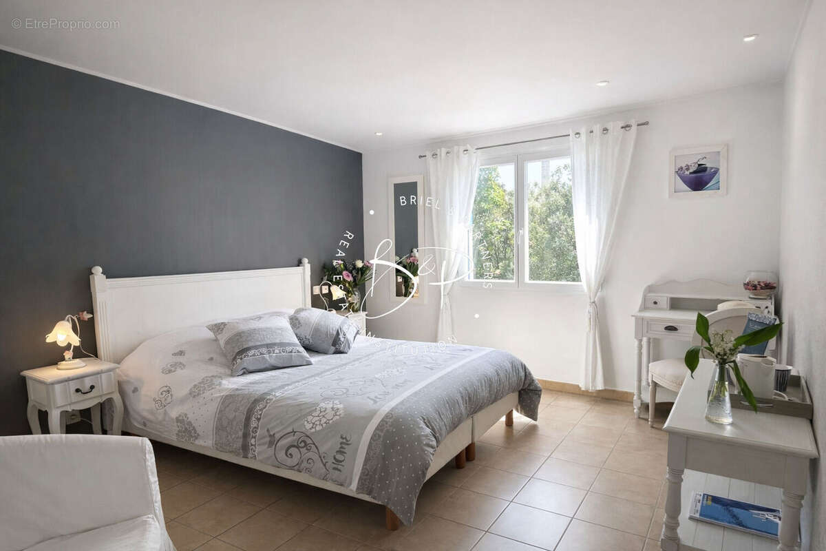 Maison à LORGUES