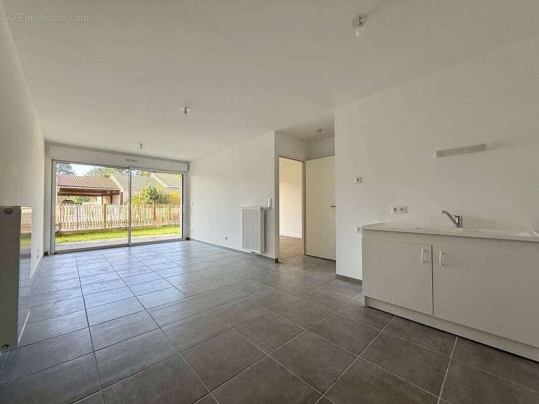 Appartement à SAINT-MICHEL-CHEF-CHEF