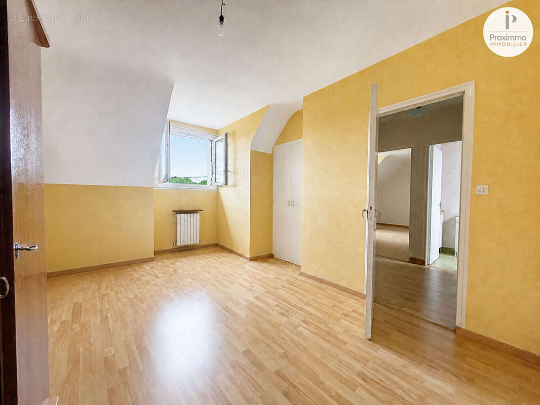 REDON Une maison familiale lumineuse aux beaux volumes 3 chambres ILLE ET VILAINE BRETAGNE SUD - photo 10