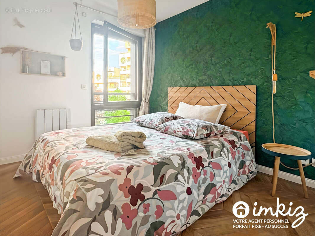 Appartement à PARIS-19E