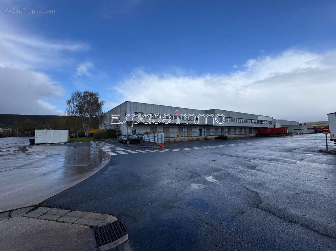 Commerce à GRAVIGNY