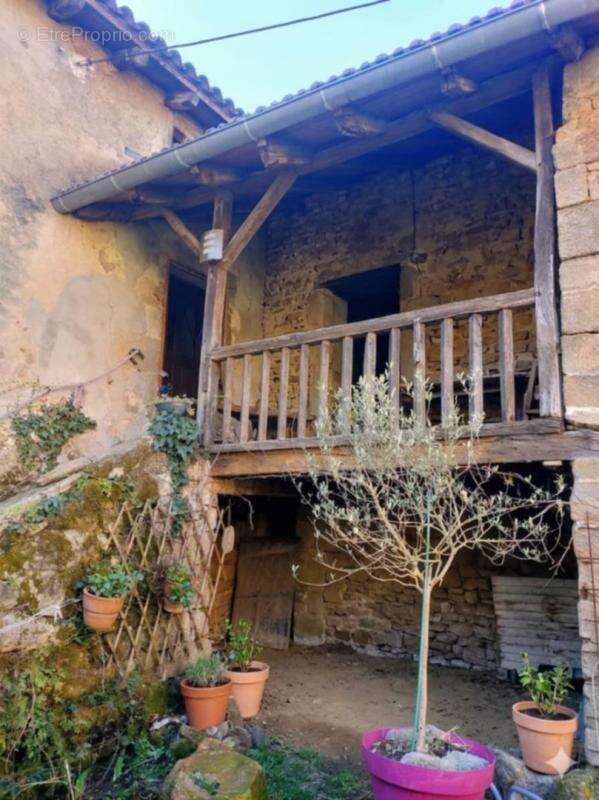 Maison à SOUSCEYRAC