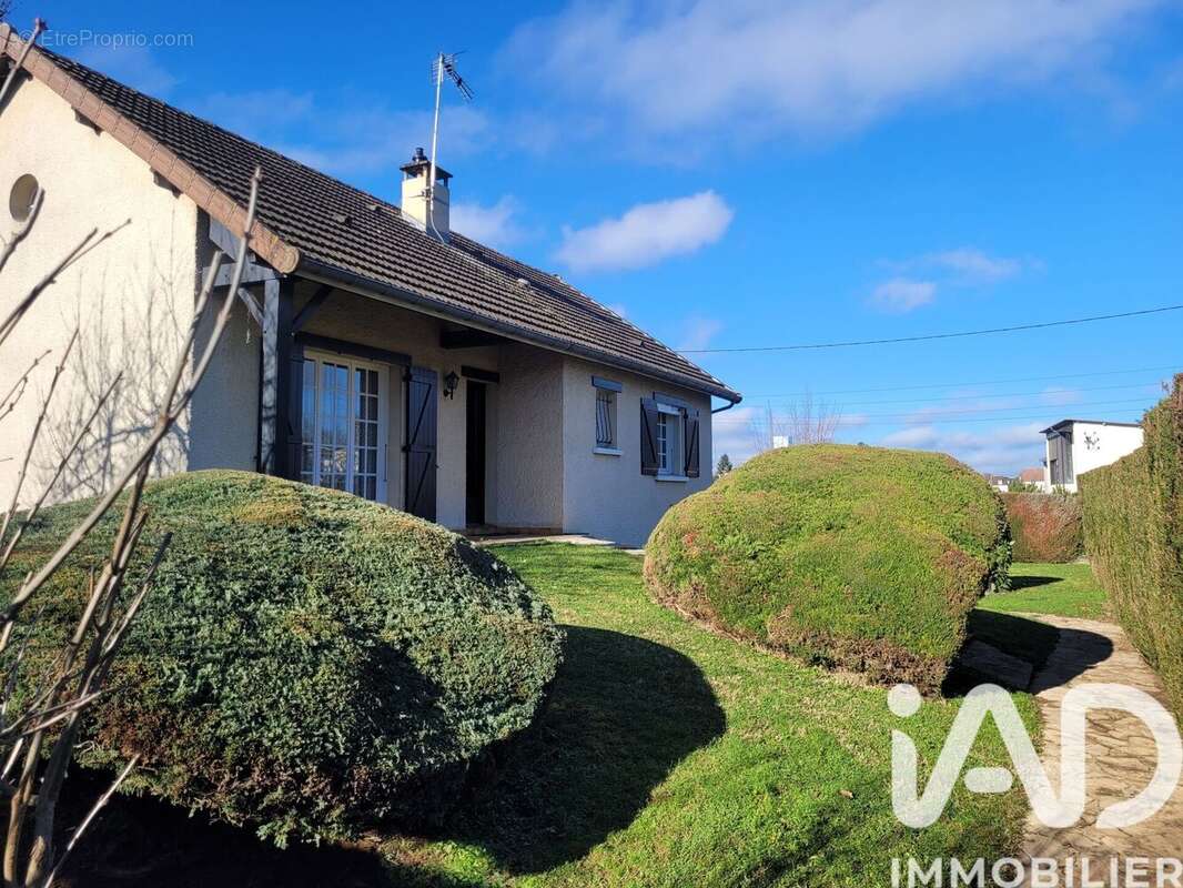 Photo 7 - Maison à GUEUGNON