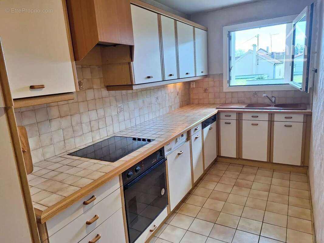 Appartement à ROMAINVILLE