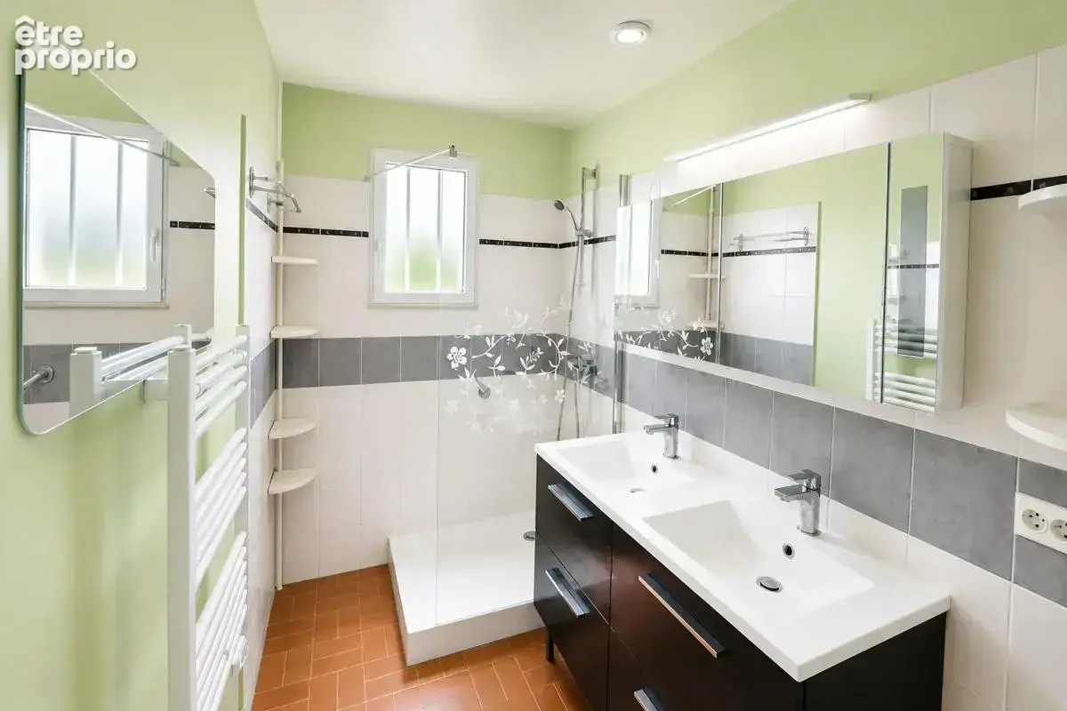 Maison familiale 5 pièces – 112 m² sur terrain de 1 012 m² - photo 7