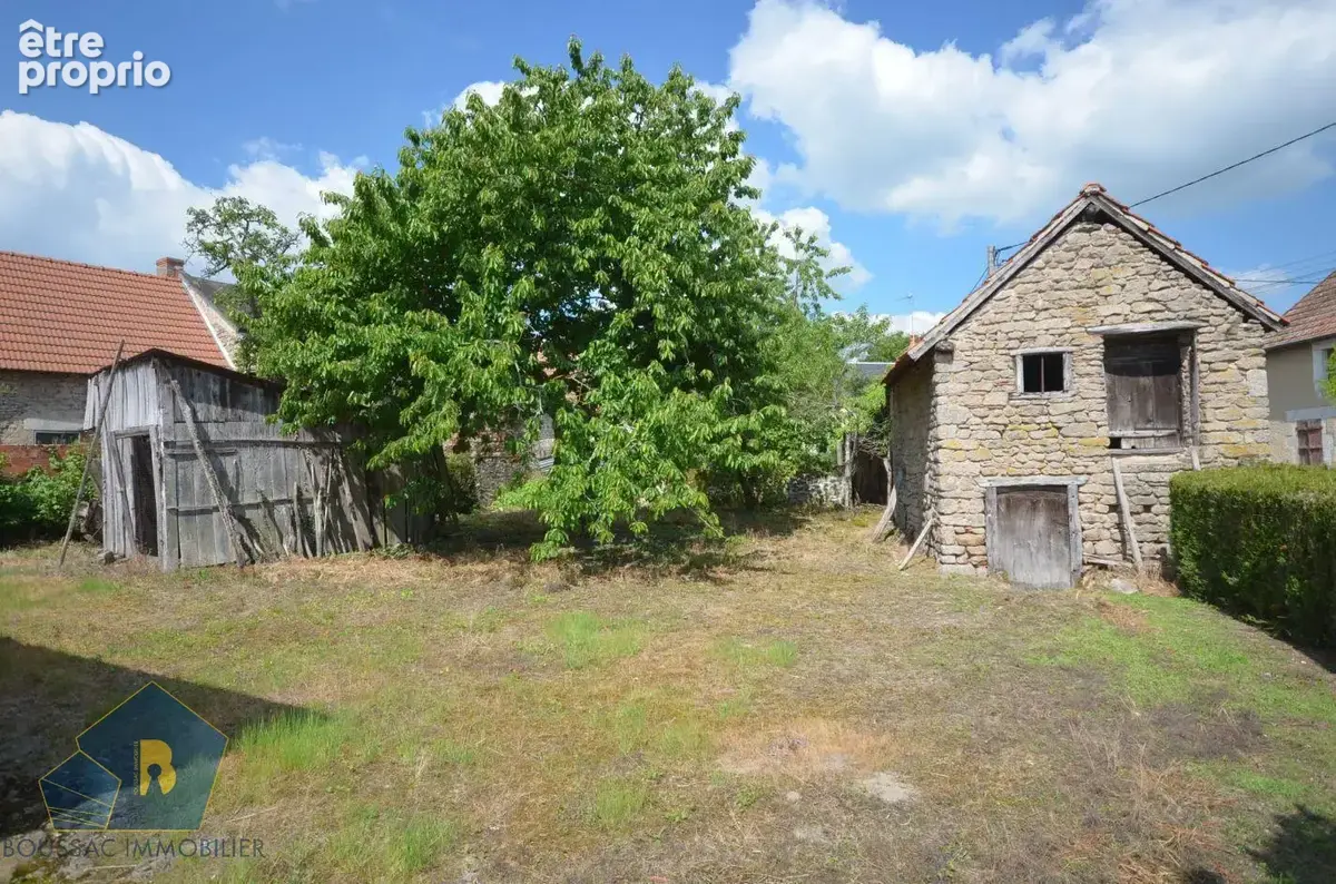 Maison 80 m² à Saint-Silvain-Bas-Le-Roc  - photo 2