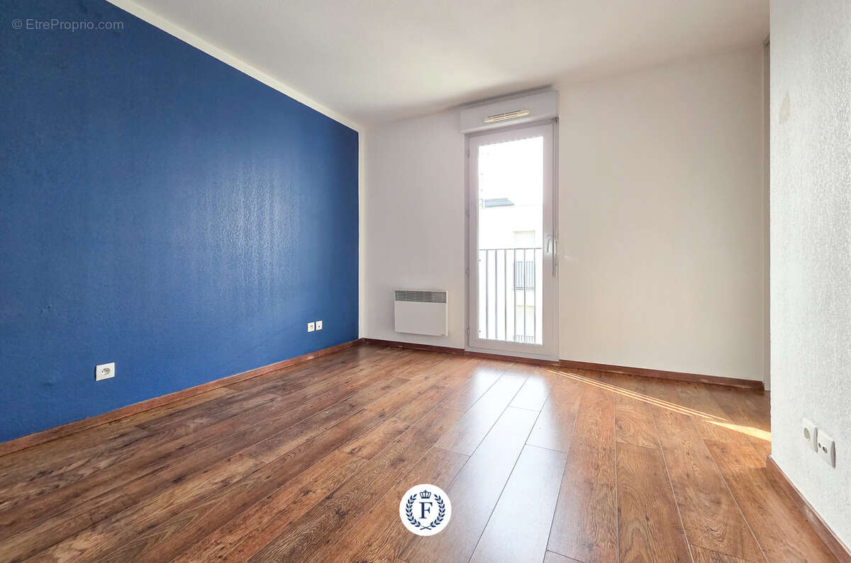 Appartement à MEYZIEU