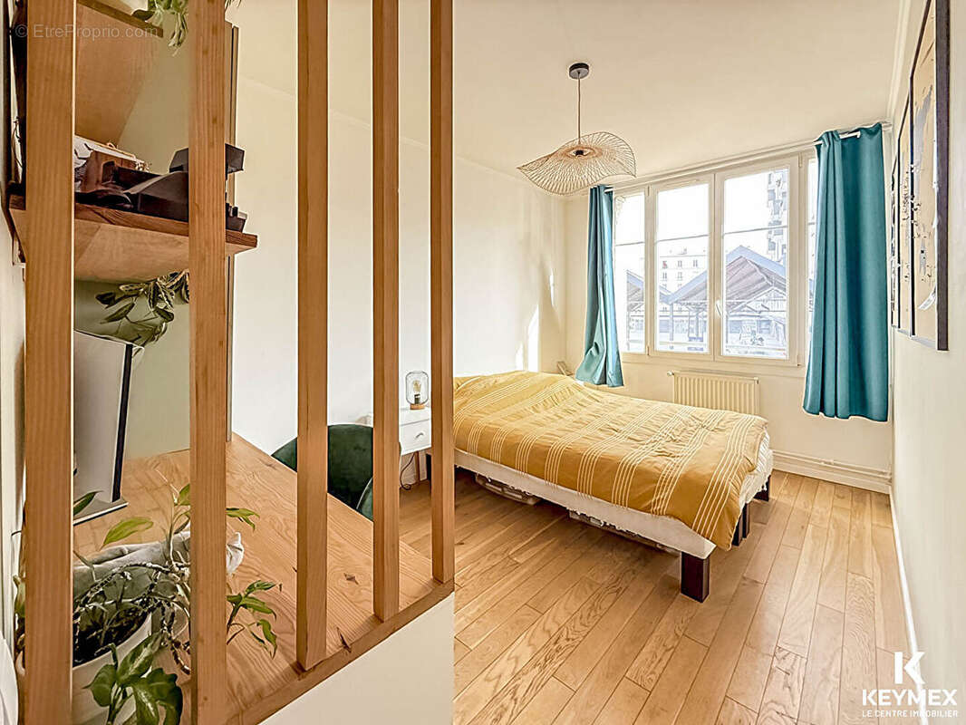 Appartement à ASNIERES-SUR-SEINE